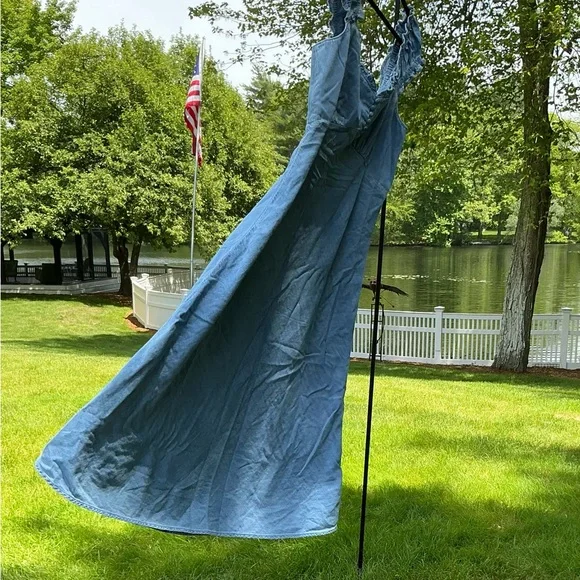 Gap Denim Maxi Flowing Sweetheart Neck Ruffled Wide Straps Light Washed Dress - Picture 5 of 7